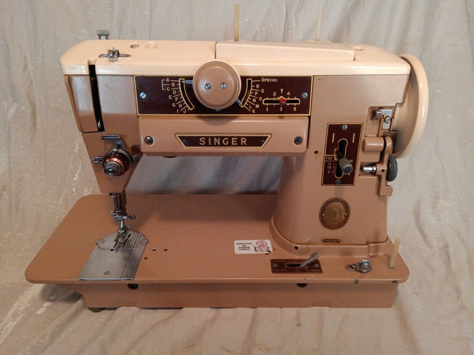 Vintage Singer Model 401A Slant-O-Matic Sewing Machine No Power Cord No Pedal