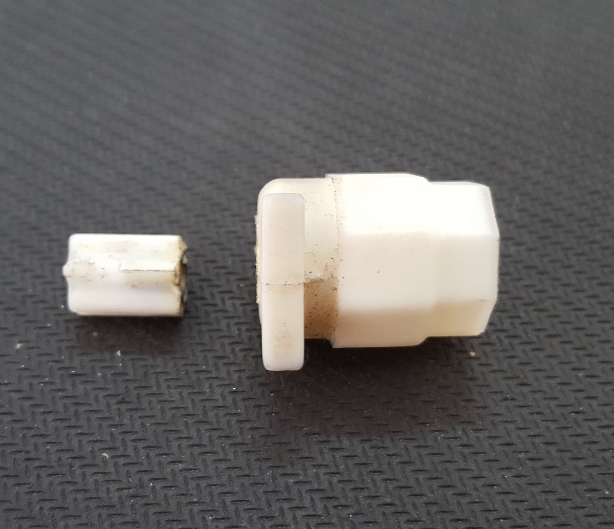 GIUNTO SERVOMOTORE SCATOLA Riscaldamento Fiat Bravo Stilo Lancia Delta 77364376 EUR 9,99 - IT - Foto 9