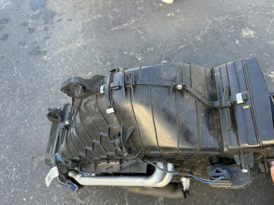 Dodge Journey 2011-2020 trasero aire acondicionado calefacción soplador carcasa del motor OEM Foto 2 de 4