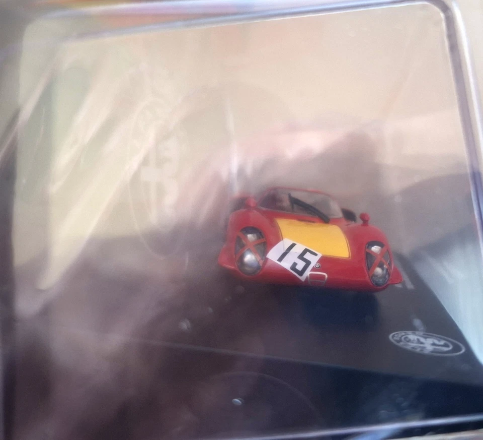 Modellino  Alfa Romeo 33/2 Daytona  (1968) Edizione speciale 1:43 - Immagine 4 di 4