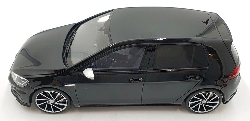 Otto Mobile 1/18 Scale OT417 - Volkswagen Golf VII R - Black - Image 3 of 4