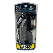 Vintage Men's Schick Quattro 4-Blade Razor With Two Cartridge And Bonus Radio