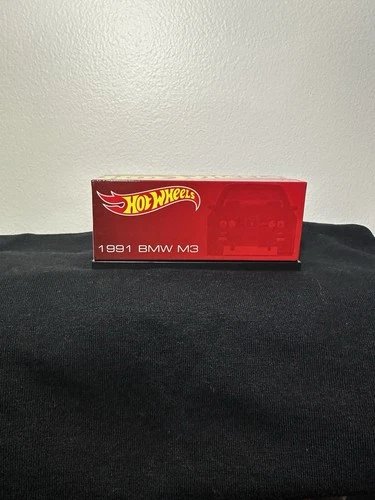 Hot Wheels 2023 Red Line Club Exclusive 1991 BMW M3 Red W/Display Case