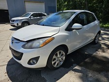 Windshield Wiper Motor Fits 11-14 MAZDA 2 2515437