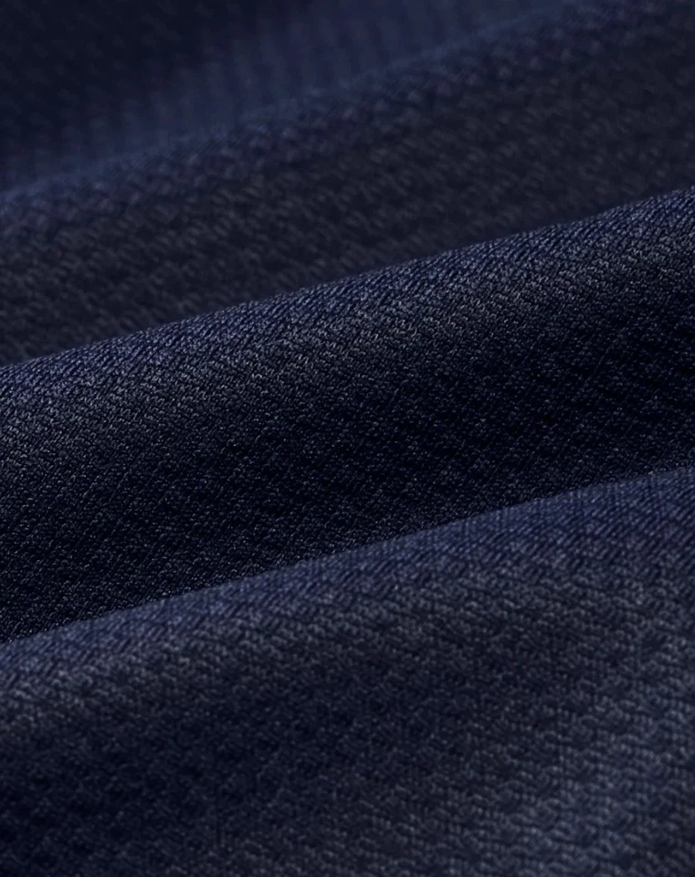 Mizzen+Main Halyard M Trim Fit Navy  Performance Dress Shirt - Image 3 of 4