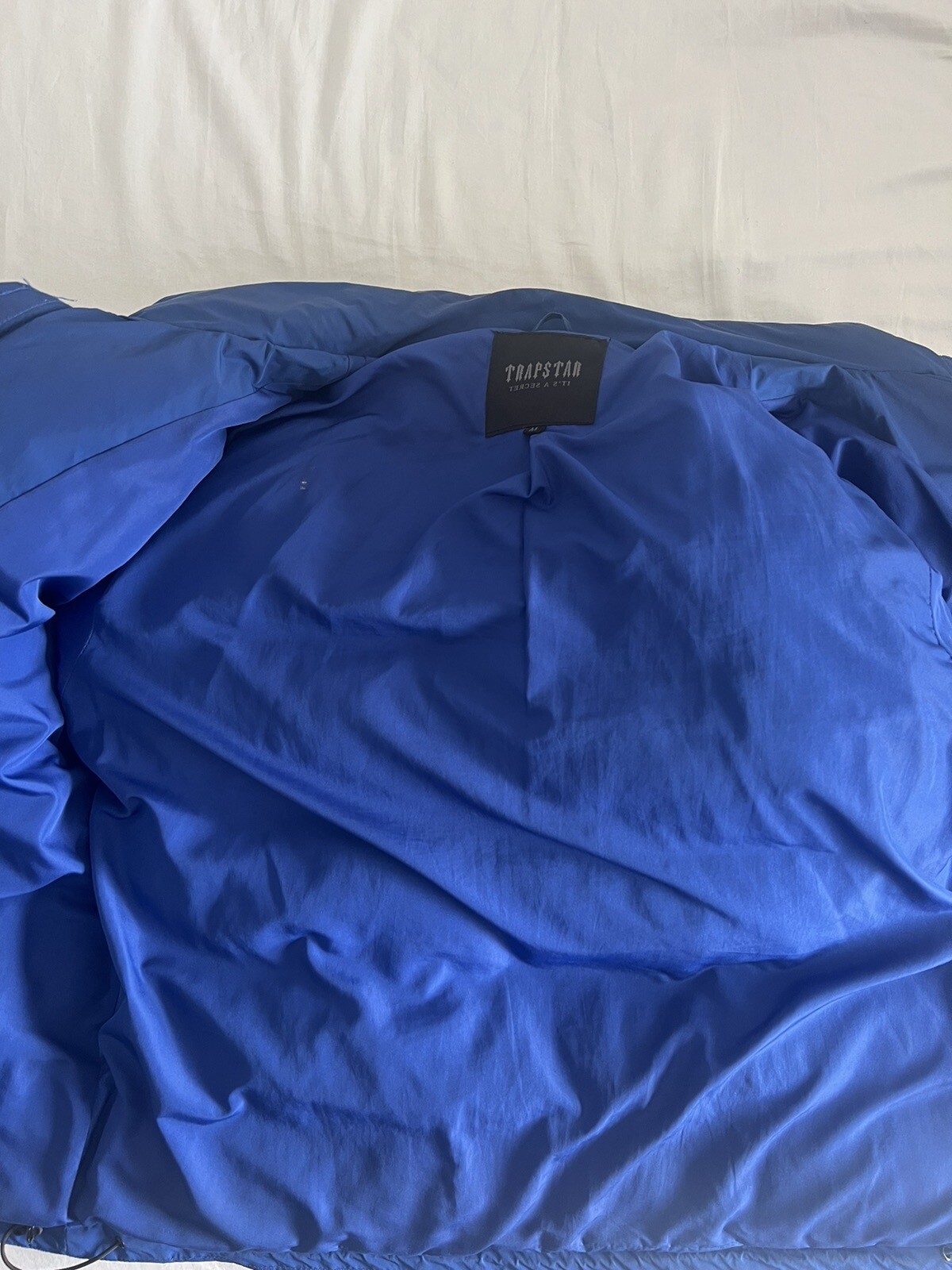 trapstar jacket medium - image 4