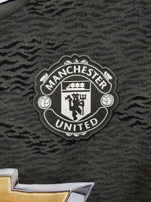 Wallpaper Manchester United 2020 Logo Manchester Jersey 2021 2025