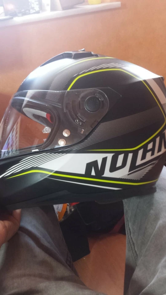 Motorradhelm von Nolan keine Kratzer von 2019 nur Indoor Verwendet Modell N64 - Bild 2 von 4