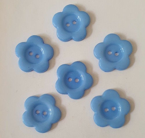 6 Pretty Flower Shaped Acrylic Buttons Size 20mm - Various Colours Available - Picture 13 of 13