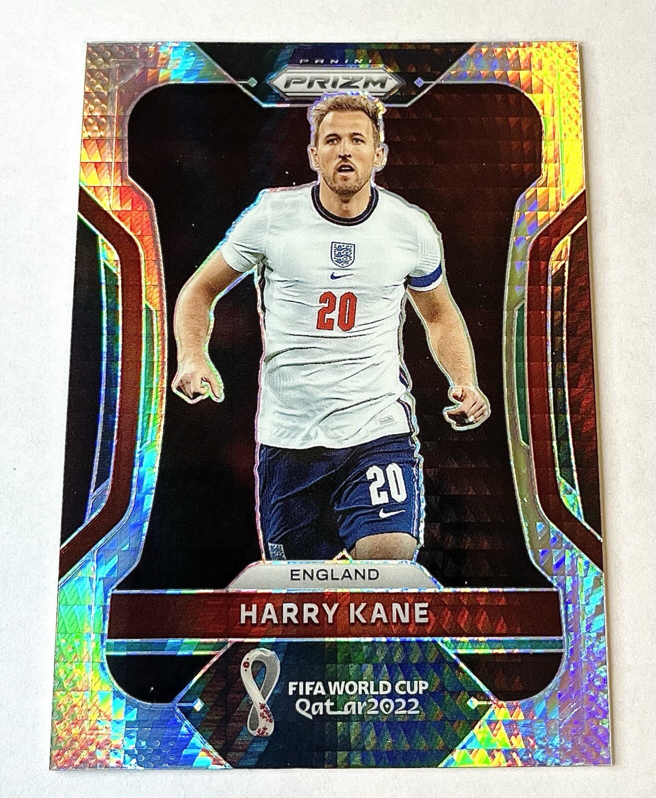 Harry Kane 2022 Panini Prizm #86 World Cup Qatar Hyper Prizm Refractor England