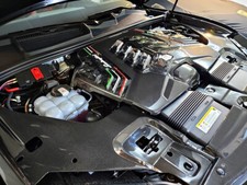 Lamborghini Urus  MADE 🇩🇪 CARBON EDITION - engine carbon compartment 5 parts