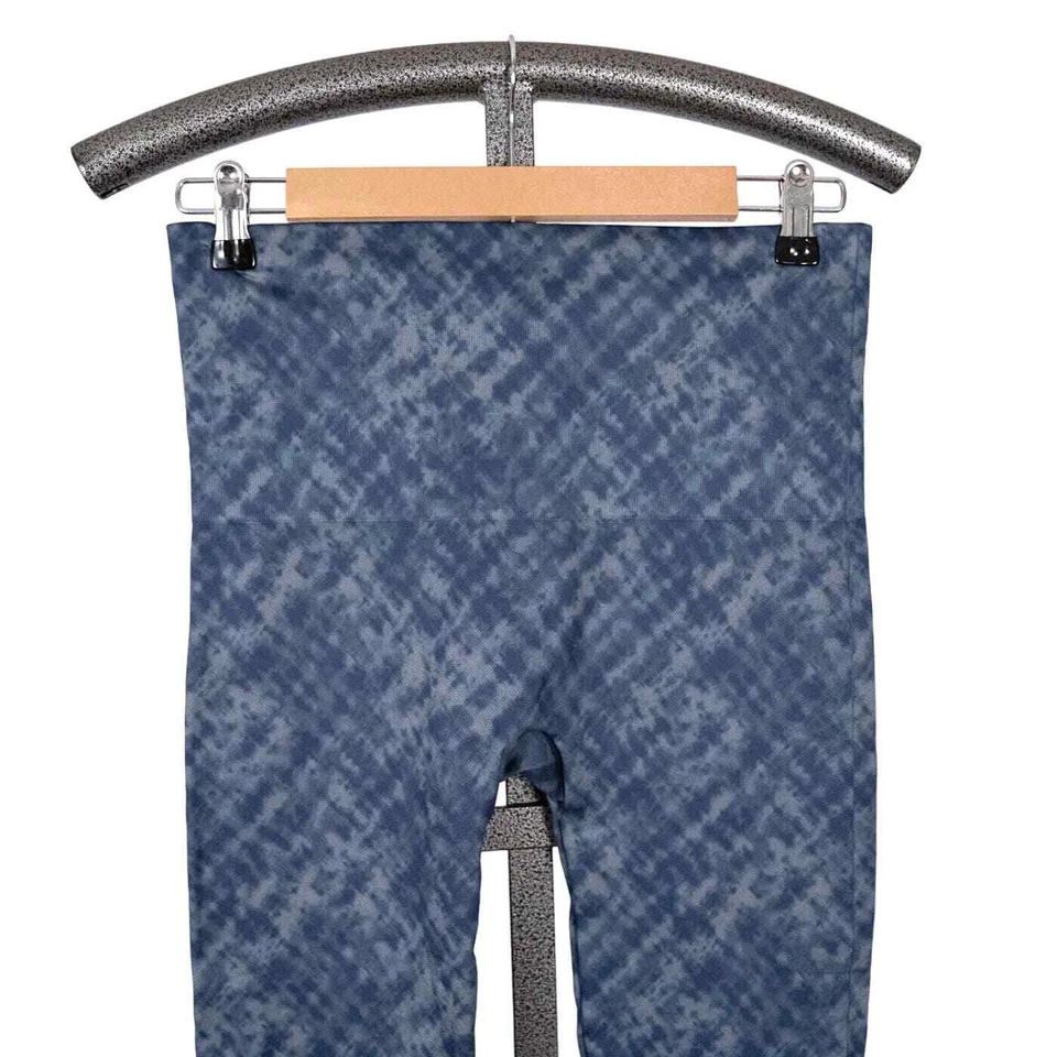 Leggings SPANX "Look At Me Now" Azul Tie Dye Camuflaje Estampado Nube Para Mujer Talla 1X Foto 2 de 4