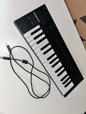 Native Instruments Komplete Kontrol M32 Kompaktes Controller-Keyboard