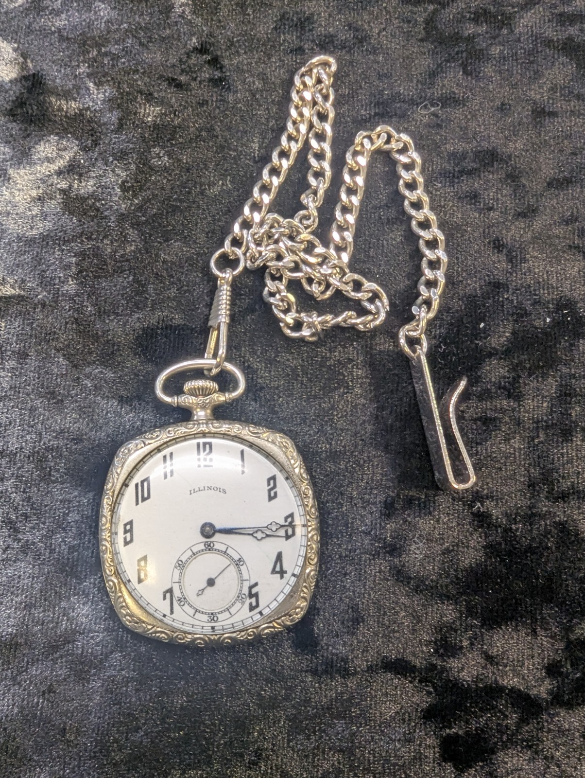 1922 Illinois 12s 17j Grade 275 Model 1 Open Face Pocket Watch Art Deco Cushion