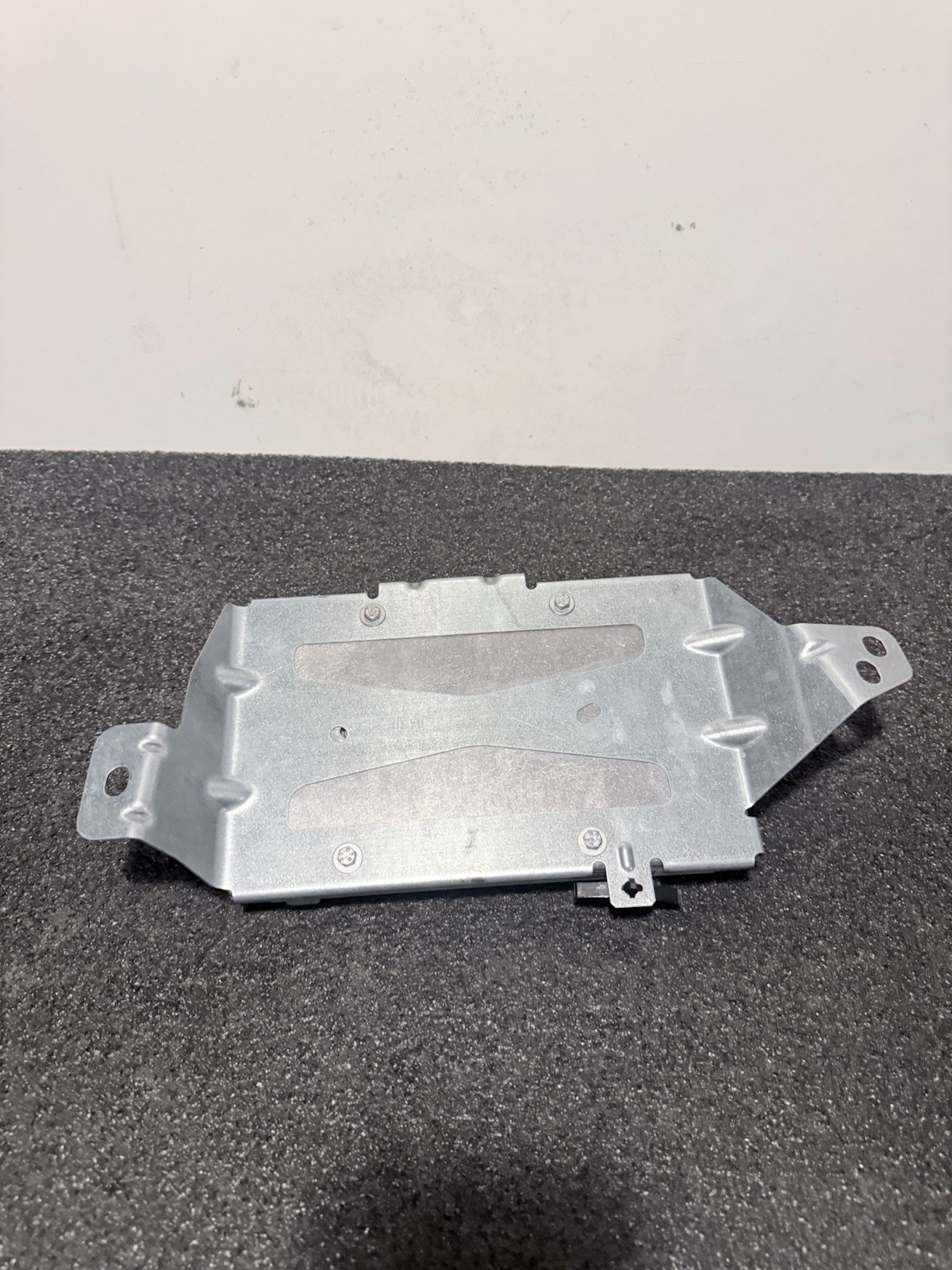18-20 Maserati Levante M161 Ghibli M157 Harman Audio Amplifier Amp OEM 62k