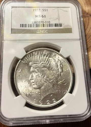 1922 Peace Dollar NGC MS 61
