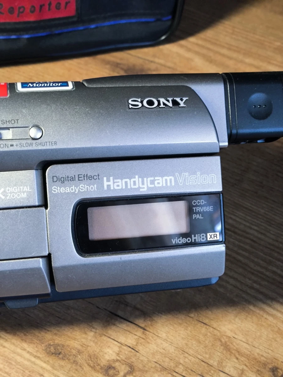 Sony CCD-TRV66E Hi8 Videocámara Handycam Versión con Pantalla LCD Video Camera