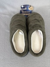 Isotoner Women's Memory Foam Microsuede Comfort Hoodback Slipper Green 6.5-7 NWT