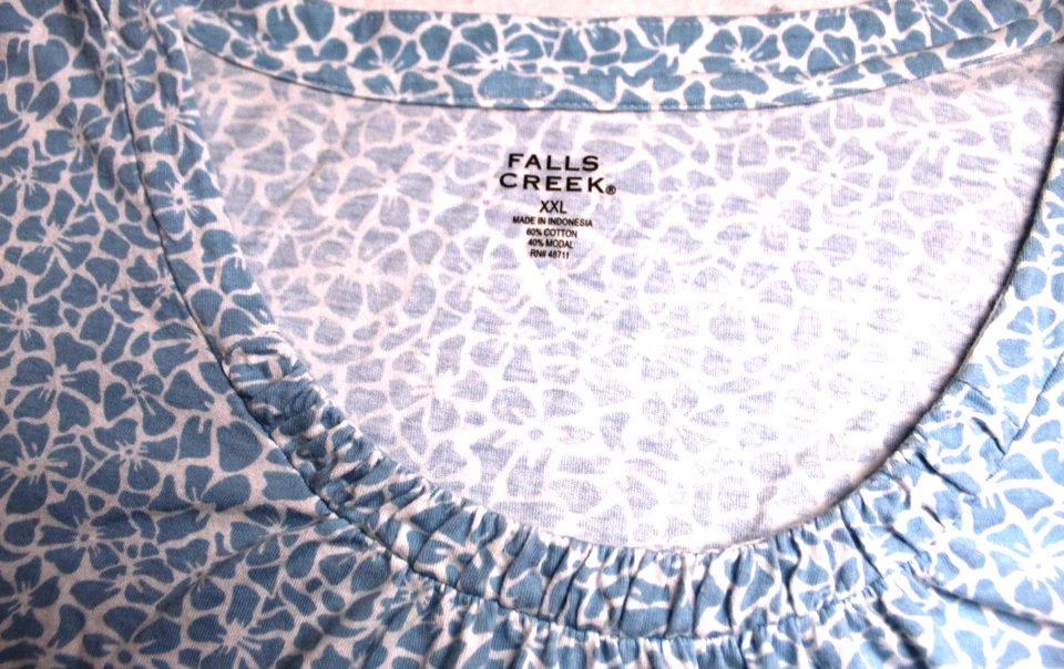 Camisa FALLS CREEK Damas Talla XXL Azul y Blanco Floral Manga 3/4 Cuello Redondo Foto 3 de 4