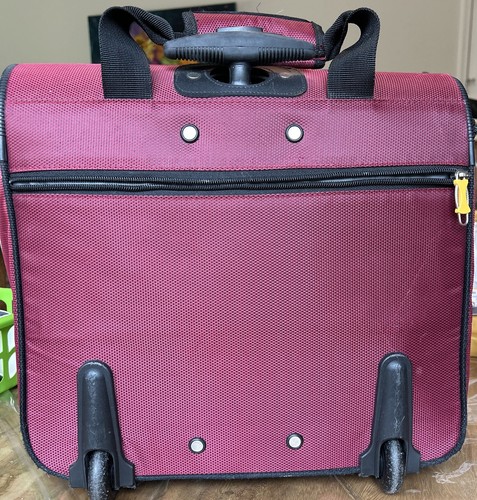 LUCAS 16" Carry-On Wheeled Luggage Lucas Original 16x15x9” Burgandy Blk - Picture 3 of 3