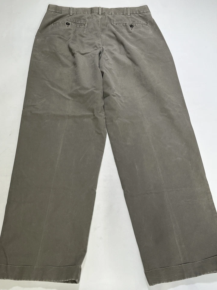 男式 Axist 深橄榄绿色卡其色裤子尺寸 36x34 二手状况完好 — 第 4/4 张图片