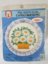 VTG Colortex Craft Kit Flowers With Lace Hoop Pre-Stenciled Candlewicking 1984