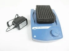 IKA MS 3 B DIGITAL MICROPLATE SHAKER TESTED WITH POWER SUPPLY FOAM PAD