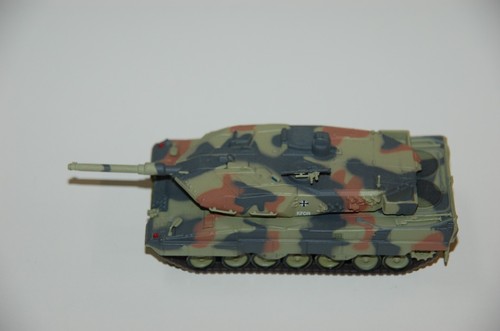 Panzer 1:72 Leopard 2 A5 KFOR Bundeswehr Militär TOP - 第 1/12 張圖片