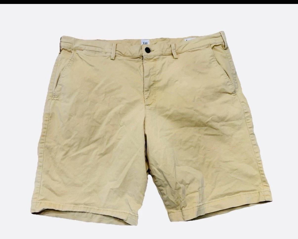GAP Shorts Mens 40 Khaki Chino Yellow Cotton Stretch Casual Classic Zip Fly 10”
