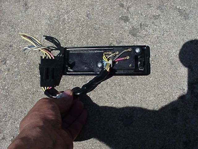 1989 DODGE Daytona выключатель зеркала питания. Автомобиль 15 км. - Изображение 2 из 2