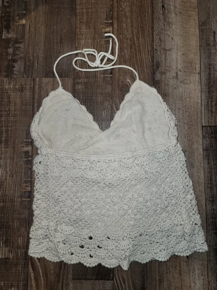 Top halter de ganchillo pequeño Newport News para mujer con forro color natural cuello atado Foto 4 de 4