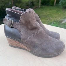 Dansko Shirley Ankle Boots Booties Shoes Women's Size 10 US 42 EU Taupe