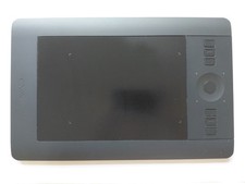 Wacom PTH451 Graphics Tablet - pen with nibs and stand, USB  wire.