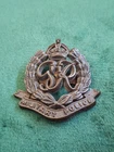 WW2 ROYAL MILITARY POLICE OBSOLETE PLASTIC ECONOMY CAP BADGE ORIGINAL