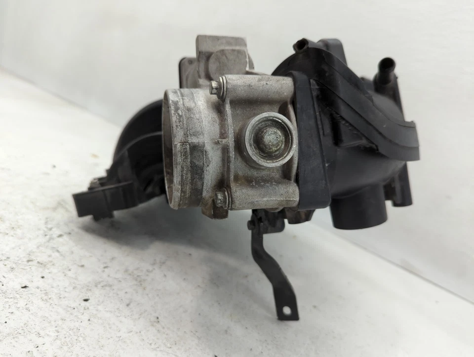 2010-2019 Ford Taurus Turbocharger Exhaust Manifold With Turbo Charger CUHFT — 第 3/4 张图片