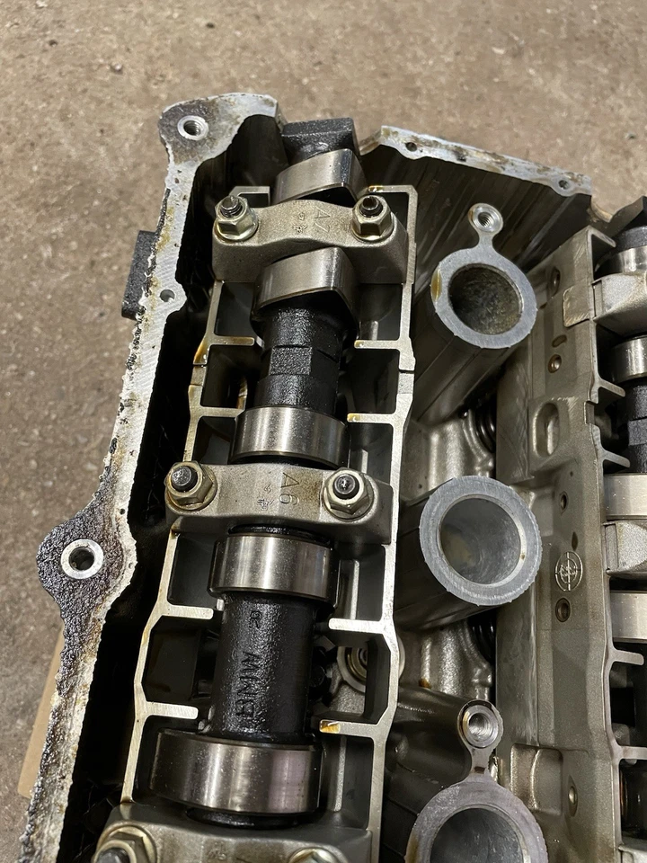 BMW E36 320i E34 M52B20 M50B20 Single VANOS CYLINDER HEAD 1738744 - Image 3 of 4