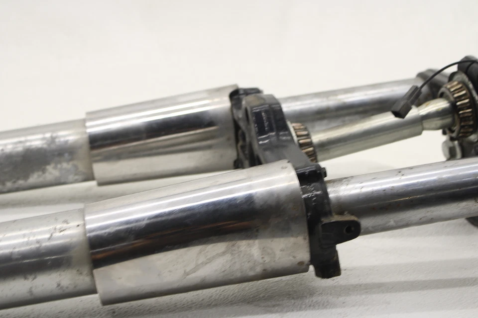 Передние вилки 15–23 Harley Davidson Freewheeler с нижней тройной елкой - Изображение 4 из 4