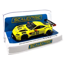 Scalextric C4446 Aston Martin GT3 Vantage Penny Homes Ronan Murphy 1/32 Slot Car