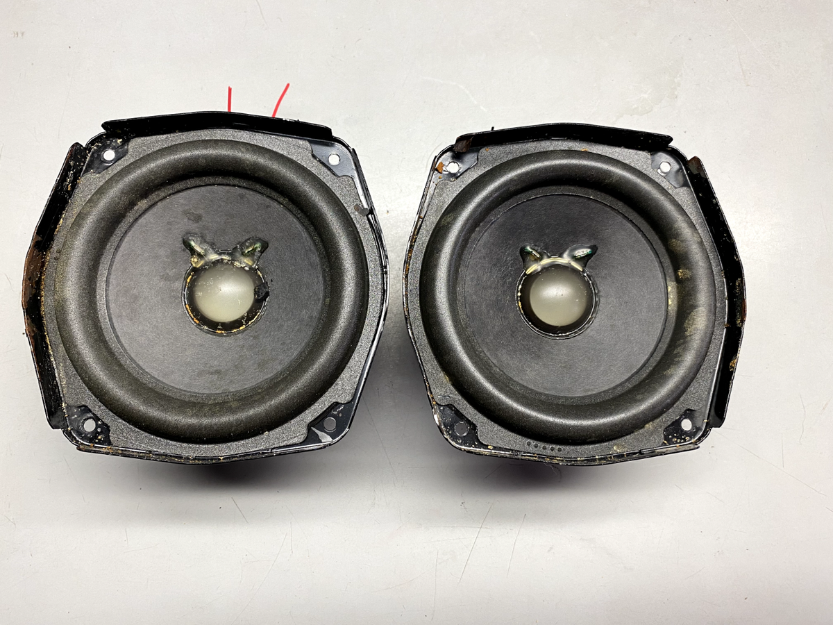 BOSE POWERED SUPER WOOFER　SW-4 2 Bose OEM Woofer Driver Subwoofer Speakers: LSPS/PS48/PS38