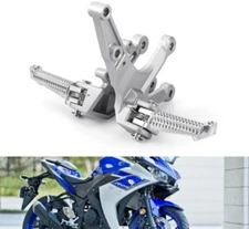 Front Footrest Foot Peg For YAMAHA YZF R25 R3 MT25 MT03 Mount Bracket Left Right