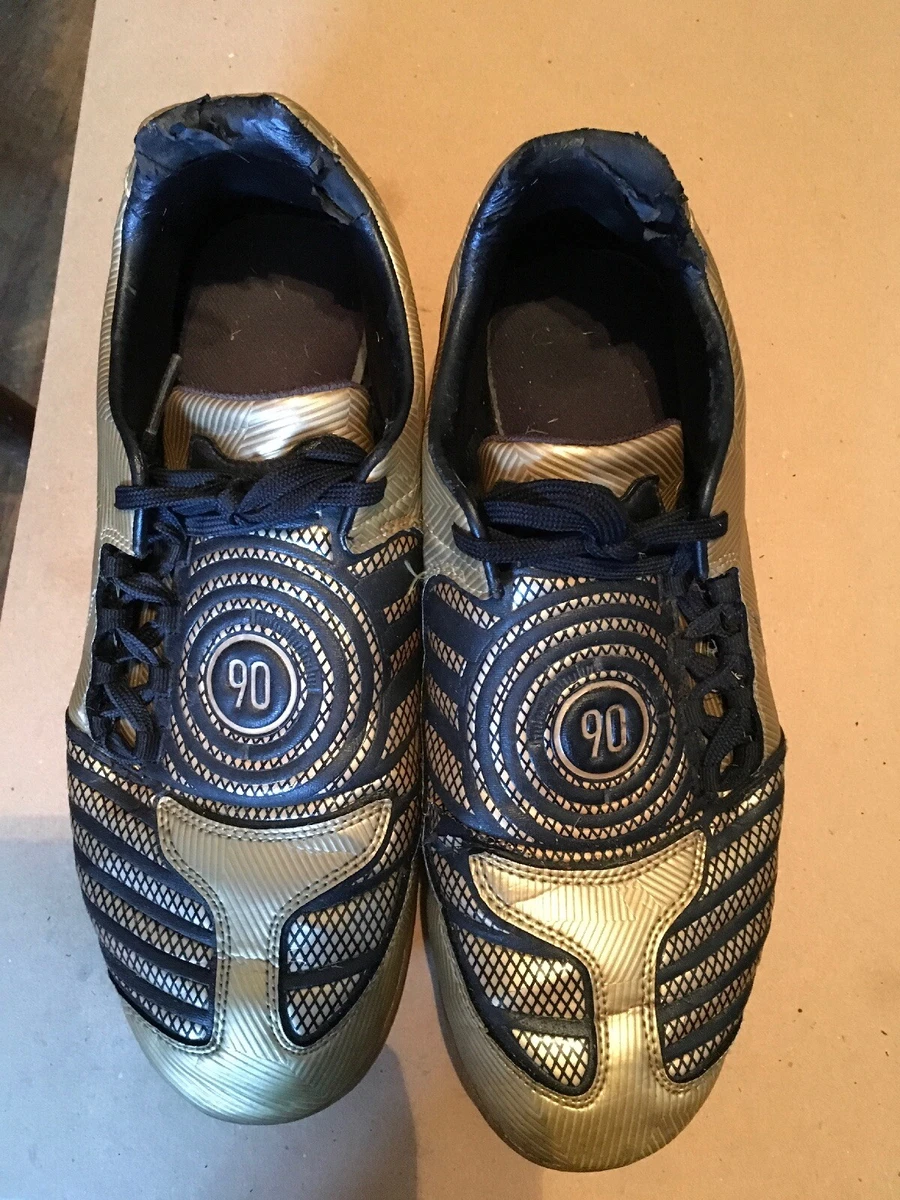 gold shoes mens nike