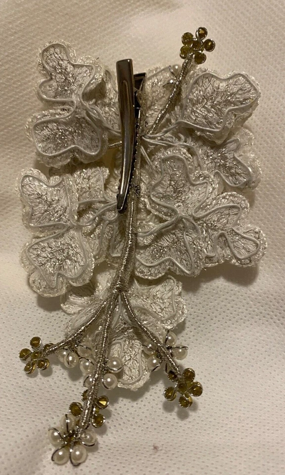 Bride's Floral Bead Pearl and Crystal Clip Hair Piece Ivory for Wedding NWT - Image 4 of 4