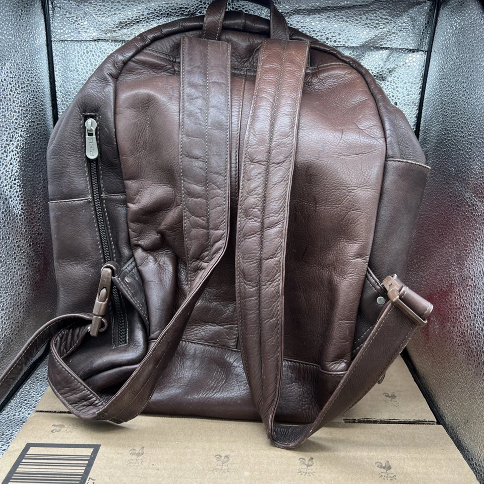 Mochila/bolso de hombro Piel de cuero, marrón usado en muy buen estado varios compartimentos Foto 2 de 4