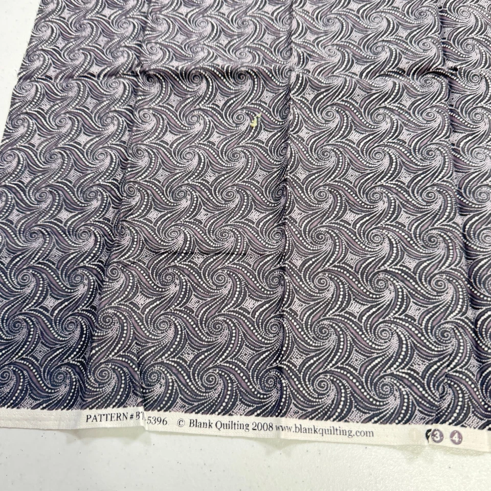 Juego de 3 remolinos florales negros tela acolchado algodón en blanco Foto 4 de 4