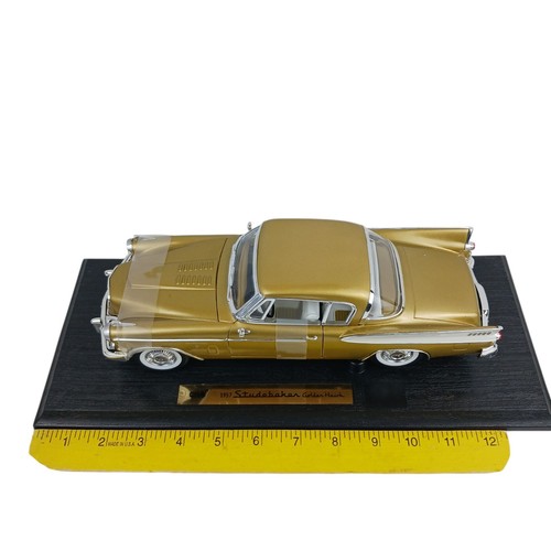 Anson 1957 Studebaker Golden Hawk (1:18) Gold Ivory Diecast New Read - Picture 7 of 16