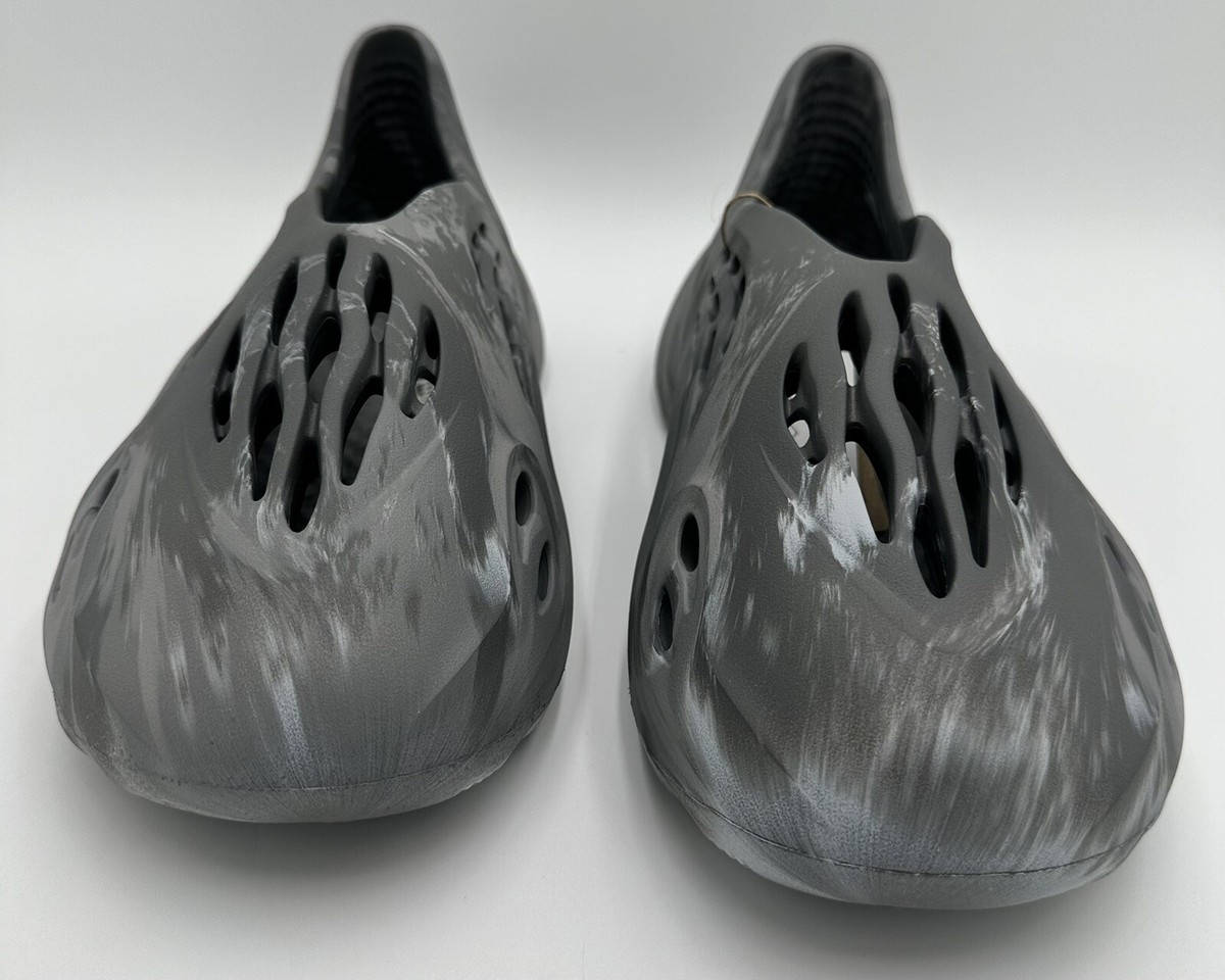 靴 adidas YEEZY Foam Runner Buy Yeezy Foam Runner: New Releases & Iconic Styles | GOAT