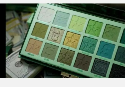 Jeffree Star Cosmetics Blood Money Palette 18 Shades Faux-Alligator Case New