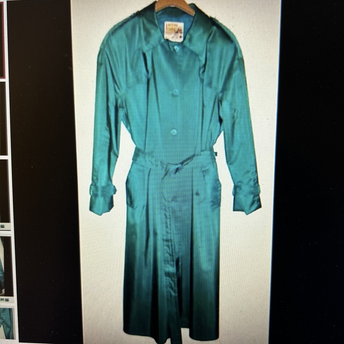 London Towne Trench Coat. Made In Korea. Size 14. Excellent