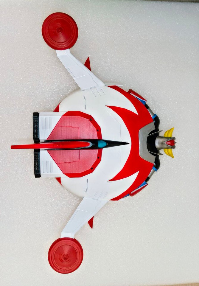 SOUCOUPE GOLDORAK GRENDIZER 55cm d'envergure Prête à peindre et à