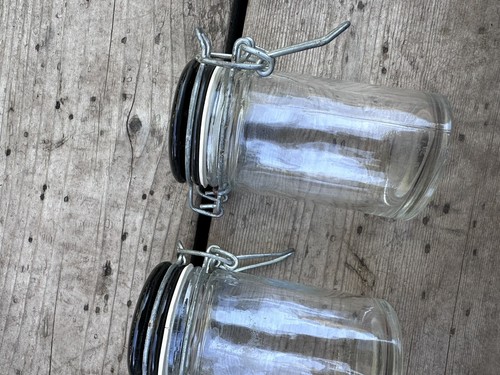 Retro Spice Jars Ceramic Lids Vintage 3.5" Black Set of 4 - Picture 5 of 6